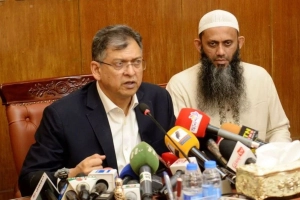বিশ্ব ইজতেমায় সাদ কান্ধলভীর অংশগ্রহণ নিয়ে যা জানালেন স্বরাষ্ট্রমন্ত্রী