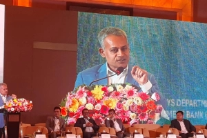 সড়ক নিরাপত্তায় আয়োজন আছে, বাস্তবায়ন নেই: সড়কমন্ত্রী
