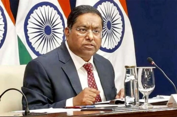 প্রধানমন্ত্রীর ভারত সফর নিয়ে নতুন ব্যাখ্যা