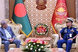 রাষ্ট্রপতির সঙ্গে কোস্টগার্ড মহাপরিচালকের সৌজন্য সাক্ষাৎ