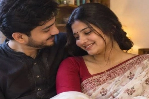 স্ত্রীর প্রতি ভালোবাসা ও কৃতজ্ঞতা প্রকাশের দিন আজ