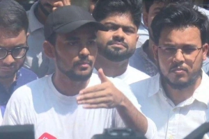 রাড্ডা স্বাস্থ্যকেন্দ্রে হামলায় বিএনপি-পুলিশের বিরুদ্ধে আসিফের অভিযোগ
