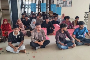 দুই দাবিতে জাককানইবির ফিল্ম অ্যান্ড মিডিয়া বিভাগে তালা
