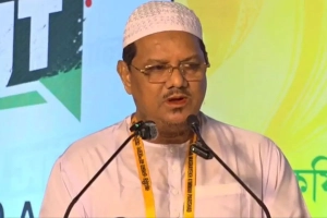 রাষ্ট্র পুনর্গঠনে ওলামাদের সম্পৃক্ত করতে হবে: চরমোনাই পীর