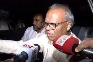 সালাহউদ্দিন আহমেদের মৃ/ত্যুতে রাজনীতিতে শূন্যতা তৈরি হয়েছে: রিজভী