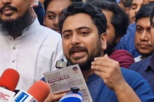 স্বরাষ্ট্রমন্ত্রী ও জ্বালানিমন্ত্রীর পদত্যাগ দাবি নাহিদ ইসলামের