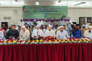 মাদক-দুর্নীতি রুখতে খুতবায় জনসচেতনতা তৈরির আহ্বান ধর্মমন্ত্রীর