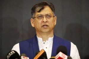 ক্রসফায়ার নিয়ে আইজিপির বক্তব্য ঠিক হয়নি: স্বরাষ্ট্রমন্ত্রী